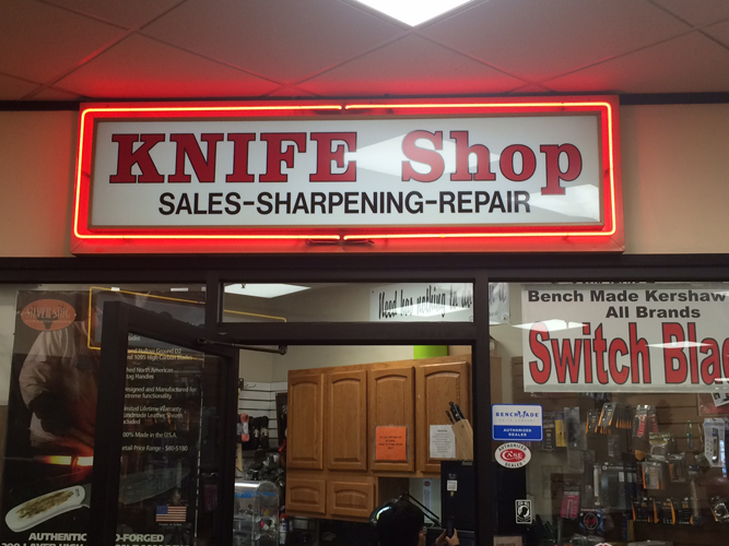 Charlies Knife Store Front